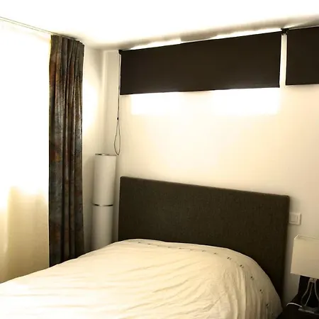 Claude Monet - Buttes-chaumont - La Mouzaïa -